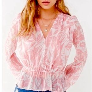 URBAN OUTFITTERS V-Neck Floral Blouse. Size Small-Petite.